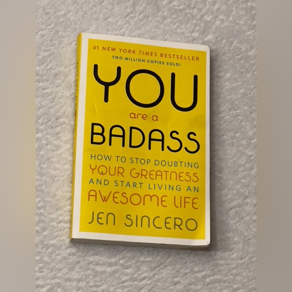 You Are A Bad Ass - Jen Sincero Paperback Book - Picture 2 of 4